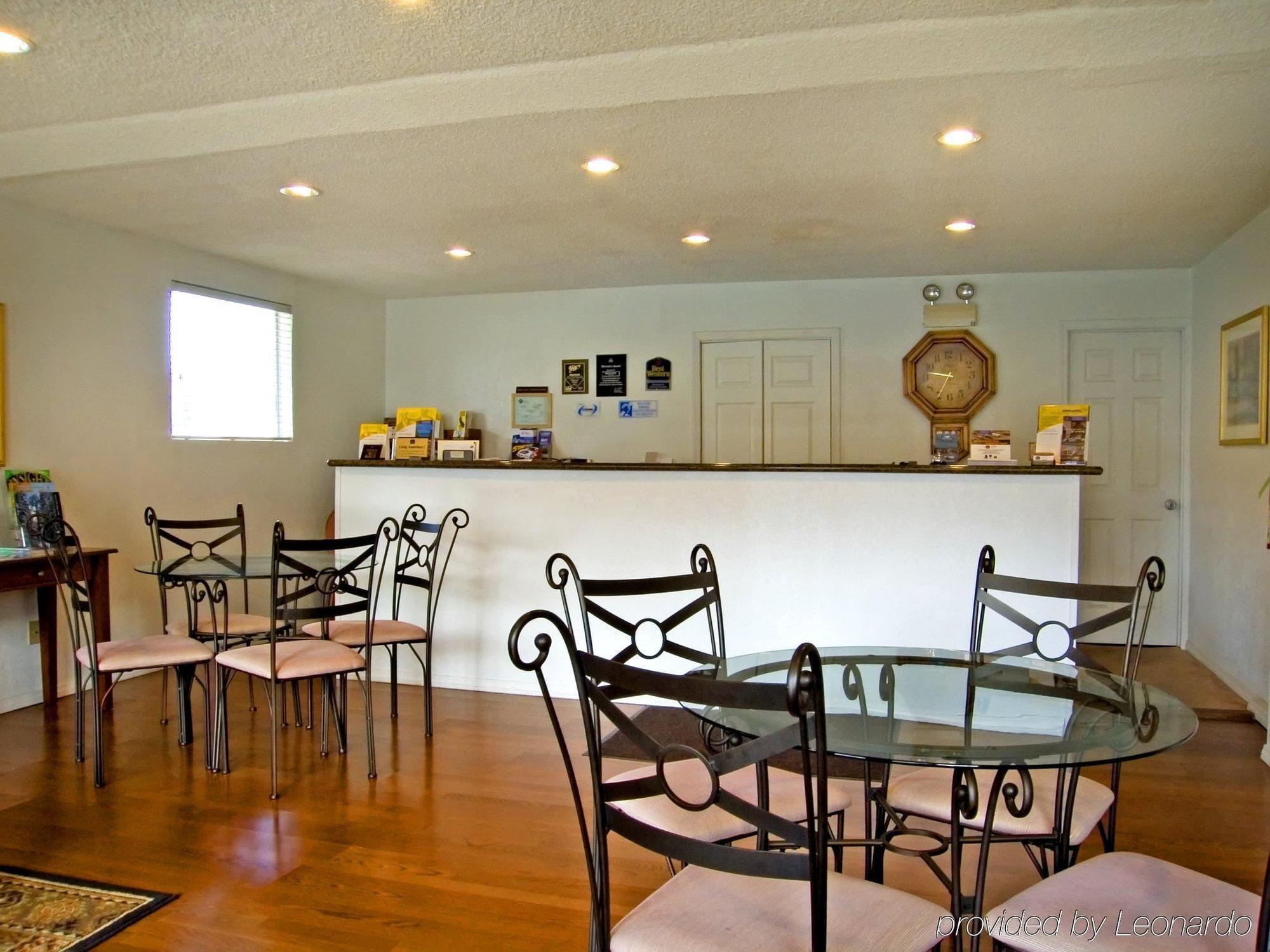 Americas Best Value Inn Visalia Restoran gambar