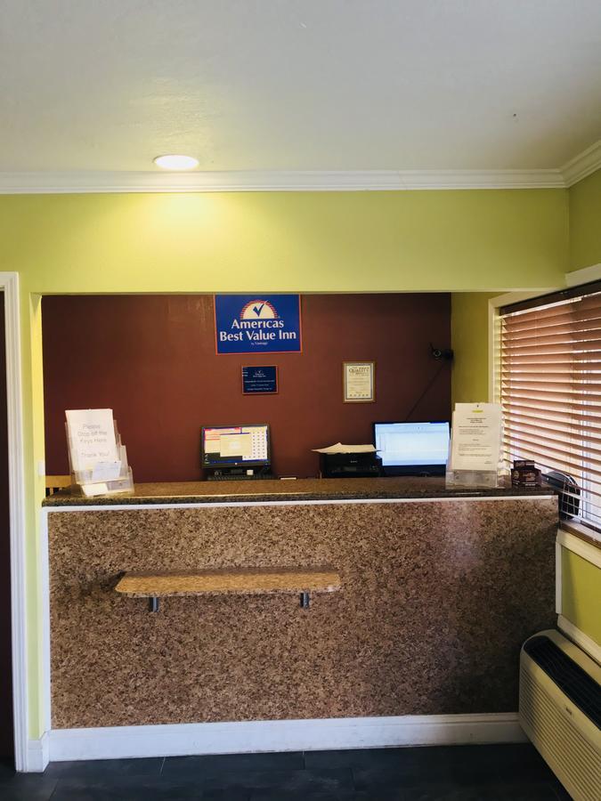 Americas Best Value Inn Visalia Luaran gambar