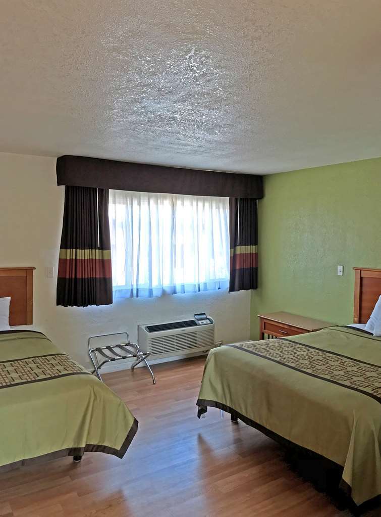 Americas Best Value Inn Visalia Bilik gambar